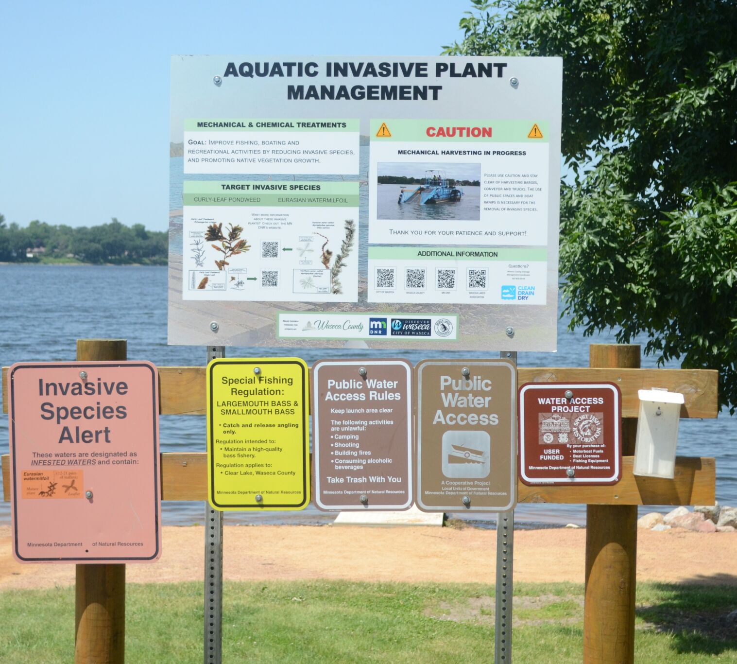 Clear Lake sign